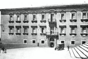 Piazza don Minzoni ed il "Collegio dei Santi Agostino e Tommaso", primi anni del '900